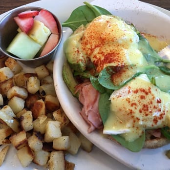 First Watch - Eggs Benedict with ham, spinach and avocados - Breakfast & Brunch Near Me - Louisville, Kentucky
