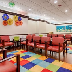 Northwestern Children's Practice - Waiting room