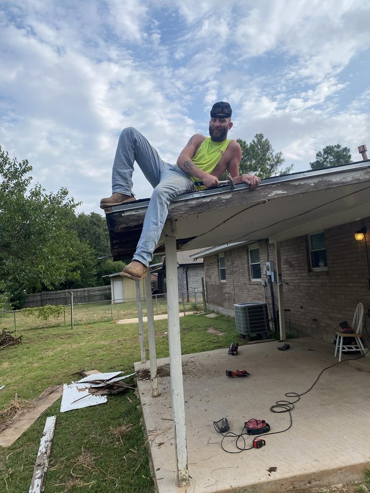 Slide of Pescado Construction