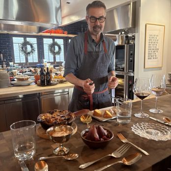 Gentleman Farmer Bungalow - Wine Tasting Room Near Me - Napa, California
