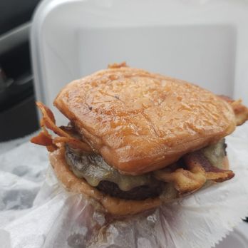 Battle Axe’s Feast - Hostile Burger: Honey bun buns, pepper jack cheese, 1/4 patty and bacon - Burgers Near Me