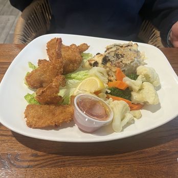 Landy's Restaurant - Fried Shrimp - Seafood Near Me - Englewood, Florida