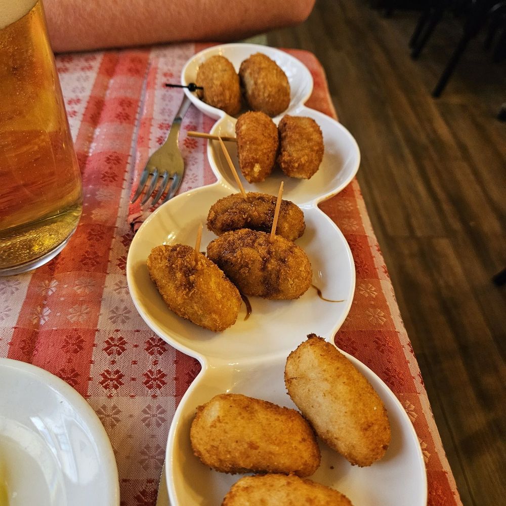 Los Chanquetes - Croquettes - Spanish Near Me - Madrid, M