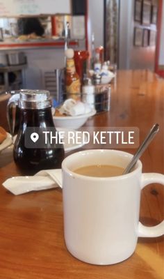 Red Kettle by null