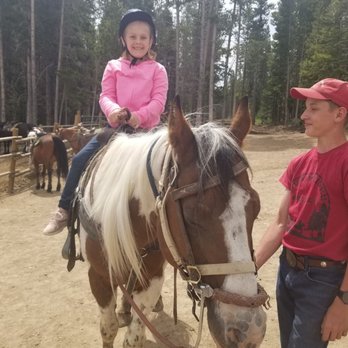 Breckenridge Stables - Horse Boarding Near Me Breckenridge Stables - Horse Boarding Near Me