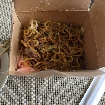 O’z kitchen - tasty Yaki soba!!! - Food Trucks Near Me - Kealakekua, Hawaii