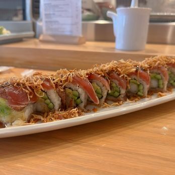 Fillet Sushi - Tuna Tataki Roll - Sushi Bars Near Me - Monrovia, California