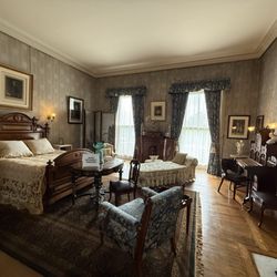 Chateau-sur-Mer - Another bedroom