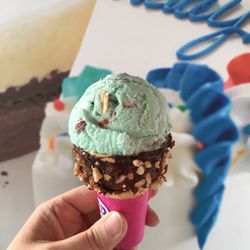 Baskin Robbins - Pistachio almond