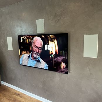 High Def Solutions - Mounted tv - Home Theatre Installation Near Me - Northridge, California High Def Solutions - Mounted tv - Home Theatre Installation Near Me - Northridge, California