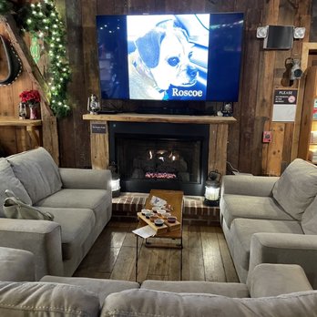 Cold Spring Brewery - couches, fireplace, and television - Breweries Near Me - Cape May, New Jersey Cold Spring Brewery - couches, fireplace, and television - Breweries Near Me - Cape May, New Jersey
