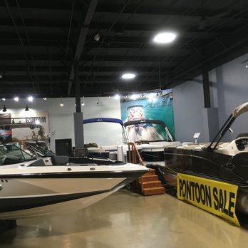 Redline Watersports - Avalon Pontoons powered by Mercury Outboards - Boat Repair Near Me - Madison, Wisconsin