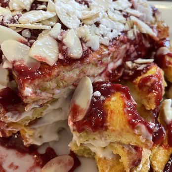 Ozzie's Steak & Eggs - Raspberry Stuff French Toast - New American Near Me - Hinsdale, Massachusetts