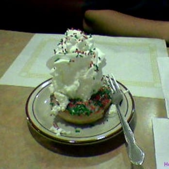 Huck Finn Restaurant - Donut Delight during christmas time! oh so festive! LOVE IT! - Donuts Near Me - Chicago, Illinois