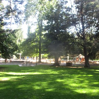 Queens Park - Park - Parks Near Me - Healesville, VIC