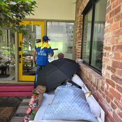 DMV Windows - Residential Window cleaning