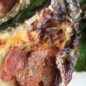 Half Shell Raw Bar - Seafood Near Me - Key West, Florida