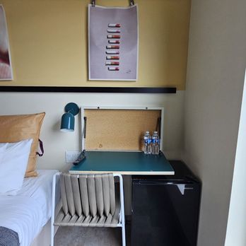 Moxy Oakland Downtown - Hotels Near Me - Oakland, California Moxy Oakland Downtown - Hotels Near Me - Oakland, California