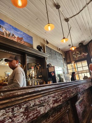 Black Bird Saloon by null