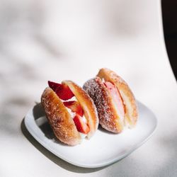 Unni Pastries - Cream donut