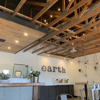 Earth Plant Based Cuisine - Lobby - Vegan Near Me - Phoenix, Arizona Earth Plant Based Cuisine - Lobby - Vegan Near Me - Phoenix, Arizona