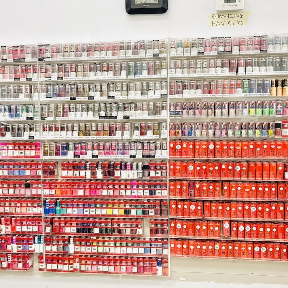 Nu Creations Nails - What color or design are you looking for? They have plenty. - Nail Salons Near Me - Tolleson, Arizona