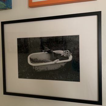 Quick Art Frame - Love the extra large mat they suggested for this Dolly photograph - Framing Near Me - Los Angeles, California Quick Art Frame - Love the extra large mat they suggested for this Dolly photograph - Framing Near Me - Los Angeles, California