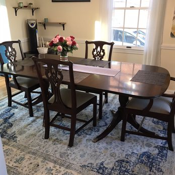 Christopher's Flowers - Makes my dining room look PERFECT - Florists Near Me - Alexandria, Virginia Christopher's Flowers - Makes my dining room look PERFECT - Florists Near Me - Alexandria, Virginia