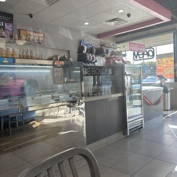 Baskin-Robbins - Nice staff - Desserts Near Me - Torrance, California