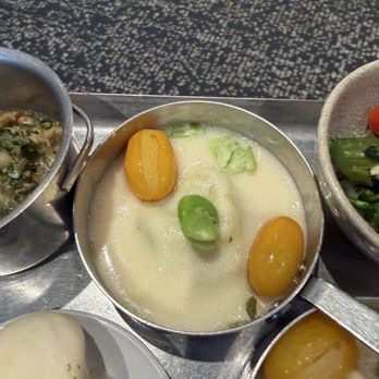 Capital One Lounge - Airport Lounges Near Me - Dulles, Virginia