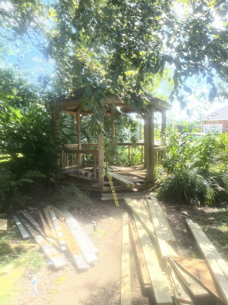 Slide of R&R Repairs and Renovations DBA Dabdoub’s Fencing