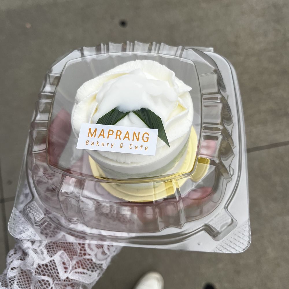 Maprang Bakery & Cafe - Coconut Pandan Cake - Desserts Near Me - Somerville, Massachusetts Maprang Bakery & Cafe - Coconut Pandan Cake - Desserts Near Me - Somerville, Massachusetts
