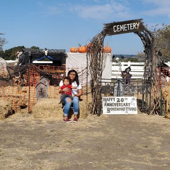 Borchard Farms - Pumpkin Patches Near Me - Salinas, California