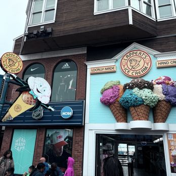 PIER 39 - Ice cream! - Shopping Centers Near Me - San Francisco, California