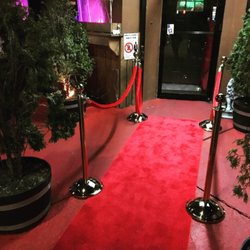 V&A VIP Services - We provide a beautiful red carpet entry for your VIP guests!