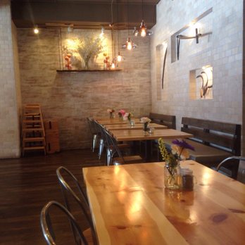 Farm Table - Breakfast & Brunch Near Me - Van Nuys, California Farm Table - Breakfast & Brunch Near Me - Van Nuys, California