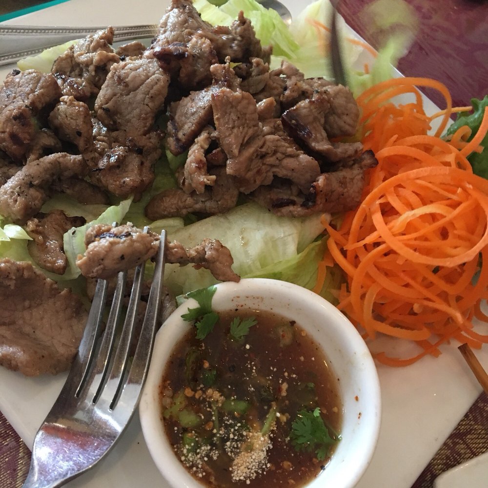 Manee Thai Restaurant - Spicy beef - Thai Near Me - Ballwin, Missouri Manee Thai Restaurant - Spicy beef - Thai Near Me - Ballwin, Missouri