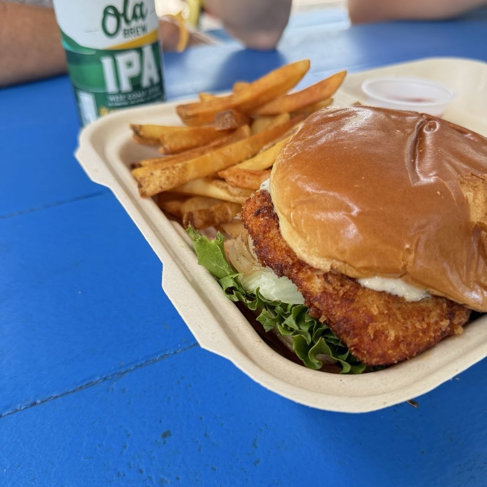Da Fish Shack - Crispy fish sandwich - Food Trucks Near Me - Hana, Hawaii Da Fish Shack - Crispy fish sandwich - Food Trucks Near Me - Hana, Hawaii