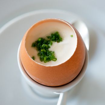 L'Arpège - egg with maple syrup - French Near Me - Paris, 75 L'Arpège - egg with maple syrup - French Near Me - Paris, 75