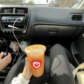 KKokio - peach lemonade slush. - Asian Fusion Near Me - Seattle, Washington