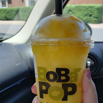 BoBaPoP Tea Bar - Kentlands - Mango slush with Mango pop - Bubble Tea Near Me - Gaithersburg, Maryland