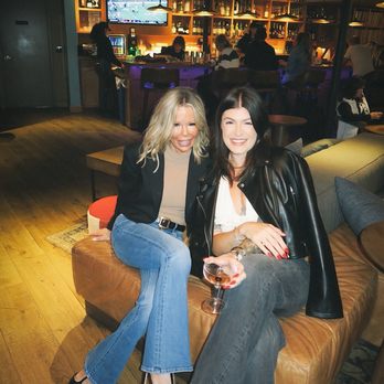 Hotel Ziggy - Bar area - Hotels Near Me - West Hollywood, California Hotel Ziggy - Bar area - Hotels Near Me - West Hollywood, California