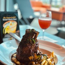 Twigs Bistro and Martini Bar