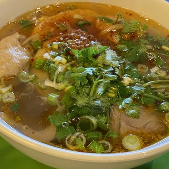 Lunch Lady - Bun bo hue - Vietnamese Near Me - Vancouver, British Columbia