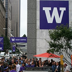 UW Professional & Continuing Education - UW Professional & Continuing Education Downtown Classrooms and Husky Central