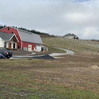Catoctin Breeze Vineyard - Wineries Near Me - Thurmont, Maryland