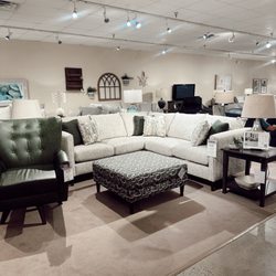 FurnitureLand - Maryland-Made England by LaZ boy!