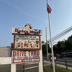 Greenlawn Dairy Mart