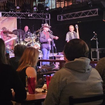 Jergel's Rhythm Grille - Moe Taters & the Gravy Train - American Near Me - Warrendale, Pennsylvania Jergel's Rhythm Grille - Moe Taters & the Gravy Train - American Near Me - Warrendale, Pennsylvania