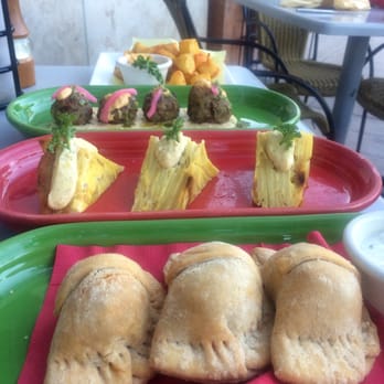 Cascal - Beef empanadas, tortilla de patata, albondigas, patatas bravas. - Tapas Bars Near Me - Mountain View, California